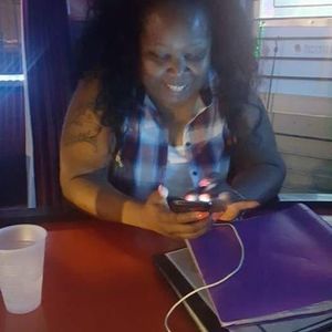 Meet your Posher, Lisa